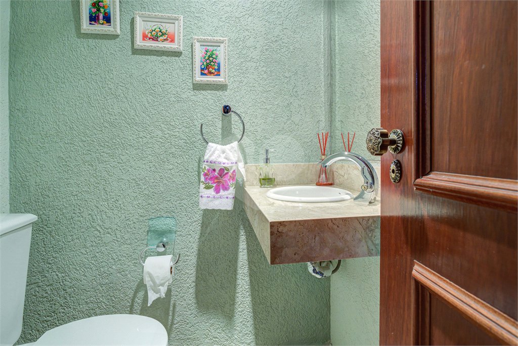 Apartamento à venda com 3 quartos, sendo 1 suíte, em Vila Mascote, São Paulo, SP