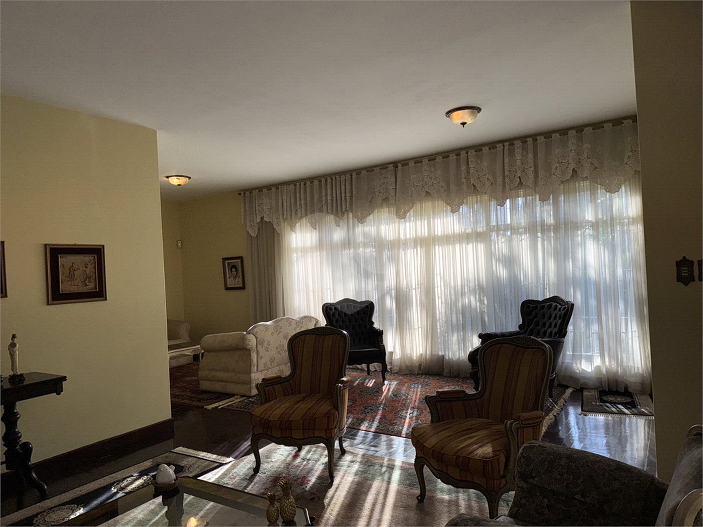 Casa à venda com 6 quartos, sendo 2 suítes, em Lapa, São Paulo, SP
