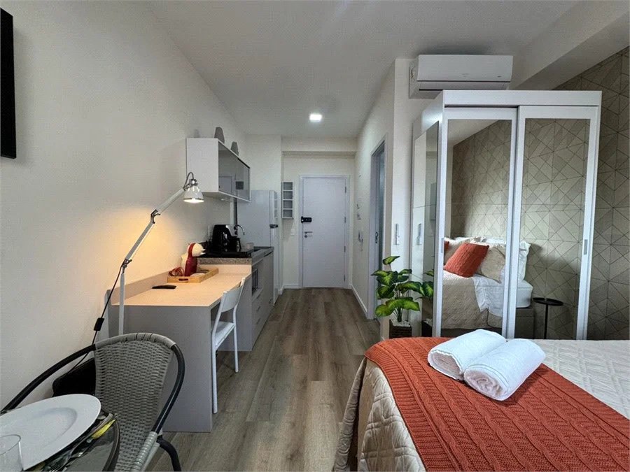 Apartamento à venda com 1 quarto em Vila Cordeiro, São Paulo, SP