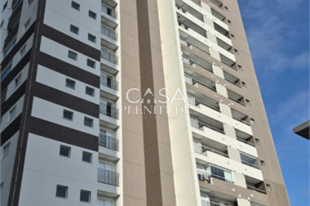 Apartamento à venda ou para alugar com 2 quartos, sendo 1 suíte,  em Jardim São Carlos, Sorocaba, SP