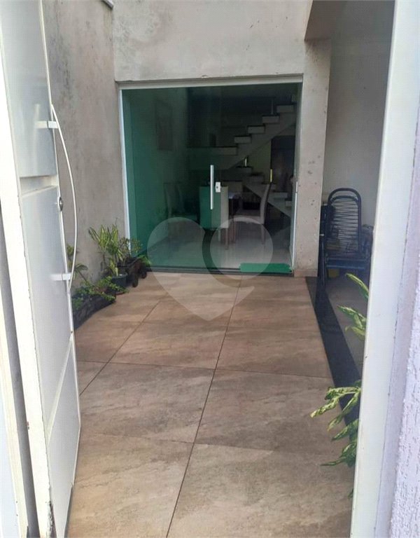 Casa à venda com 3 quartos, sendo 1 suíte,  em Jardim Silvestre IV, Amparo, SP