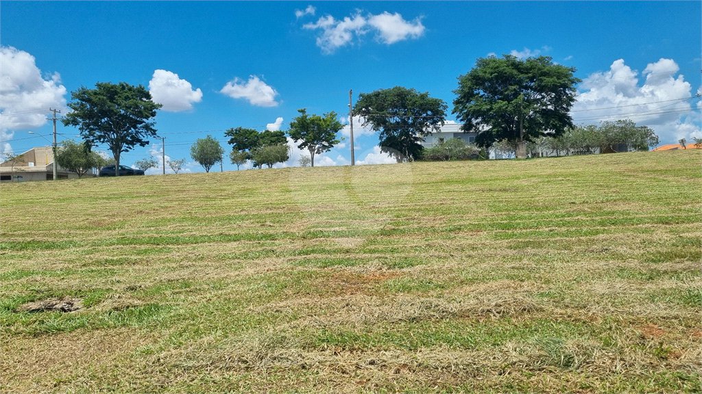 Terreno à venda no condomínio Village Saint Charbel, Araçoiaba da Serra - SP