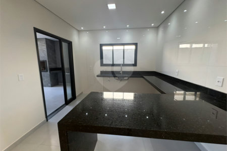 Casa à venda com 3 quartos, sendo 1 suíte, no condomínio Reserva Ipanema, Sorocaba - SP