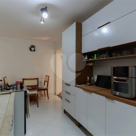 Sobrado à venda com 2 quartos em Santana, São Paulo, SP