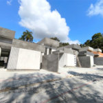Casa à venda com 3 quartos, sendo 1 suíte, no condomínio Villagio Brasil, Atibaia - SP
