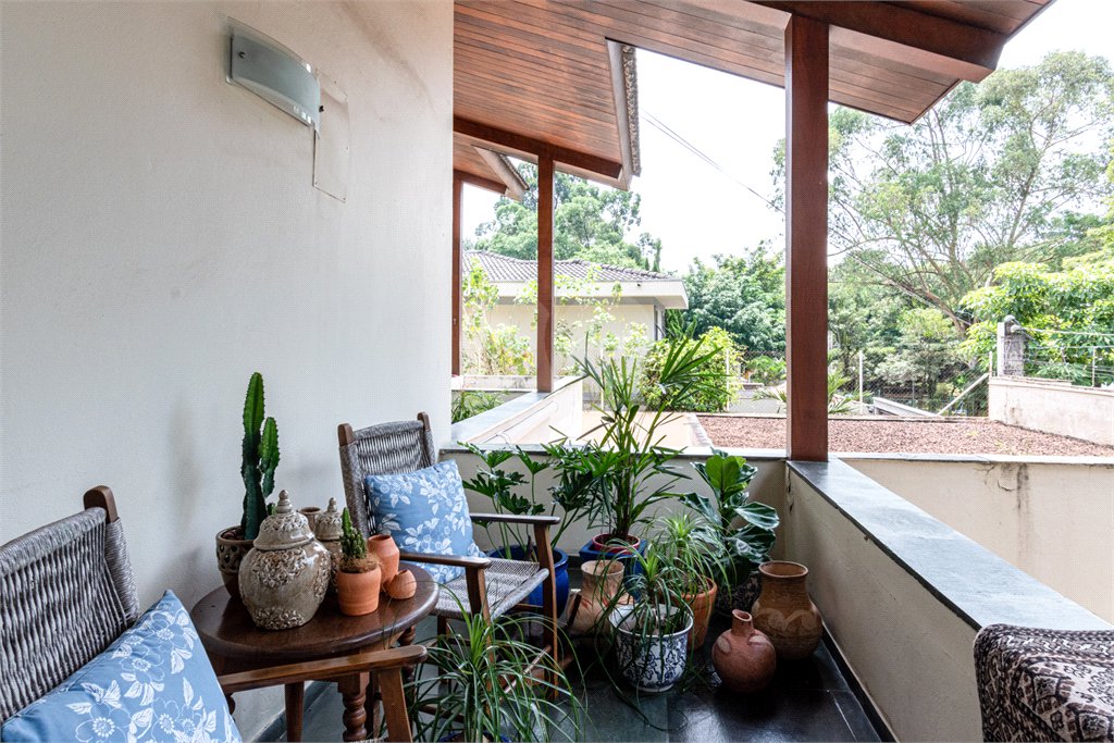 Casa de Vila à venda ou para alugar com 5 suítes em Jardim dos Estados, São Paulo, SP