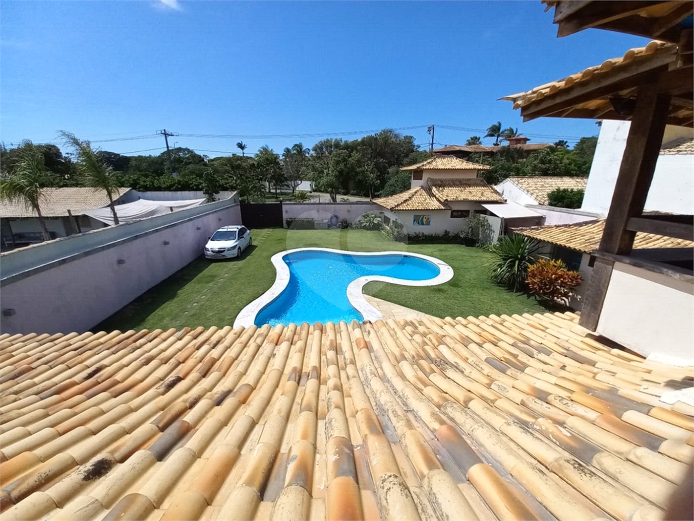 Casa à venda com 4 quartos, sendo 3 suítes,  em Geribá, Armação dos Búzios, RJ