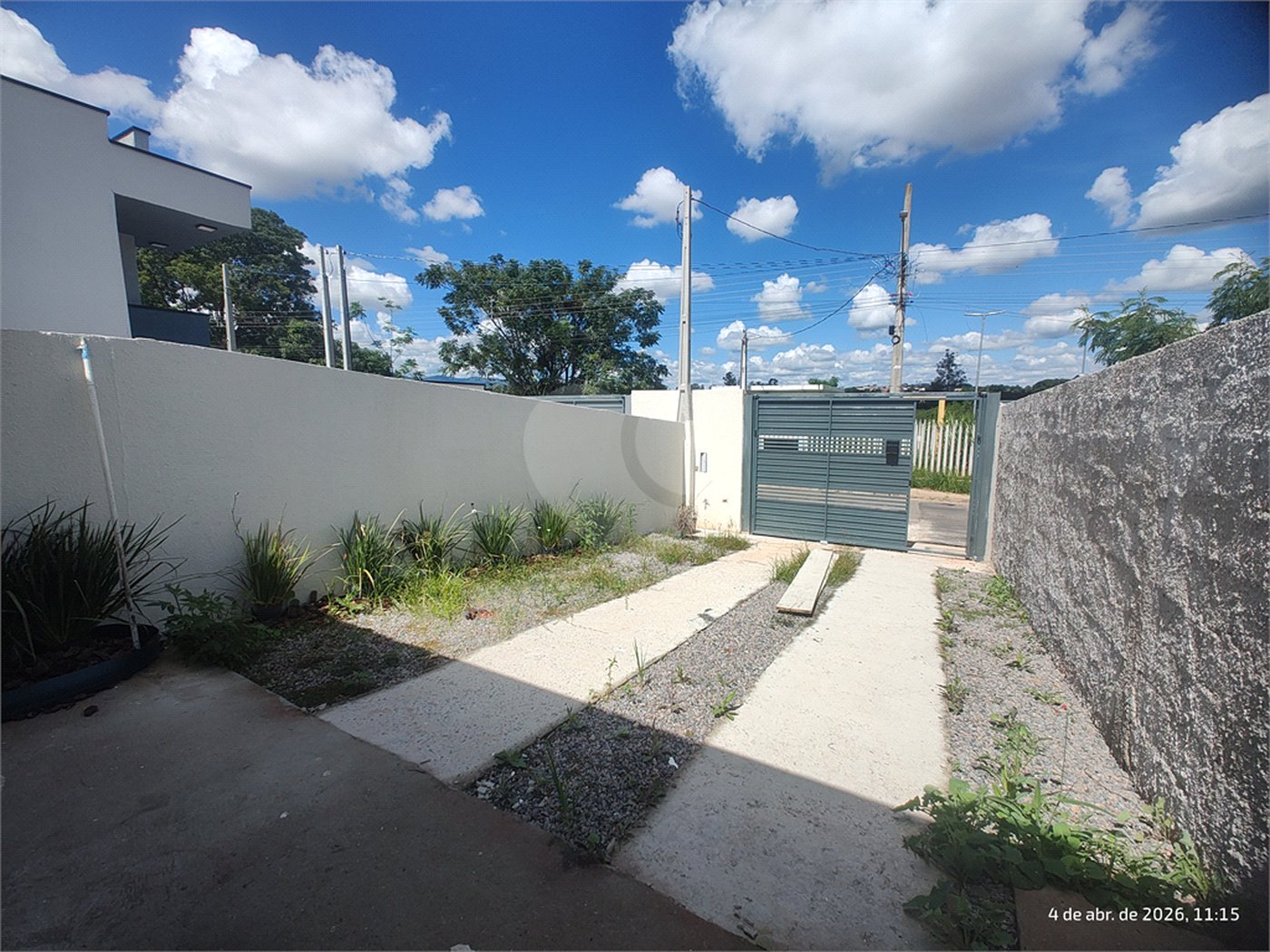 Casa Térrea à venda com 3 quartos, sendo 1 suíte,  em Jardim São Felipe, Atibaia, SP