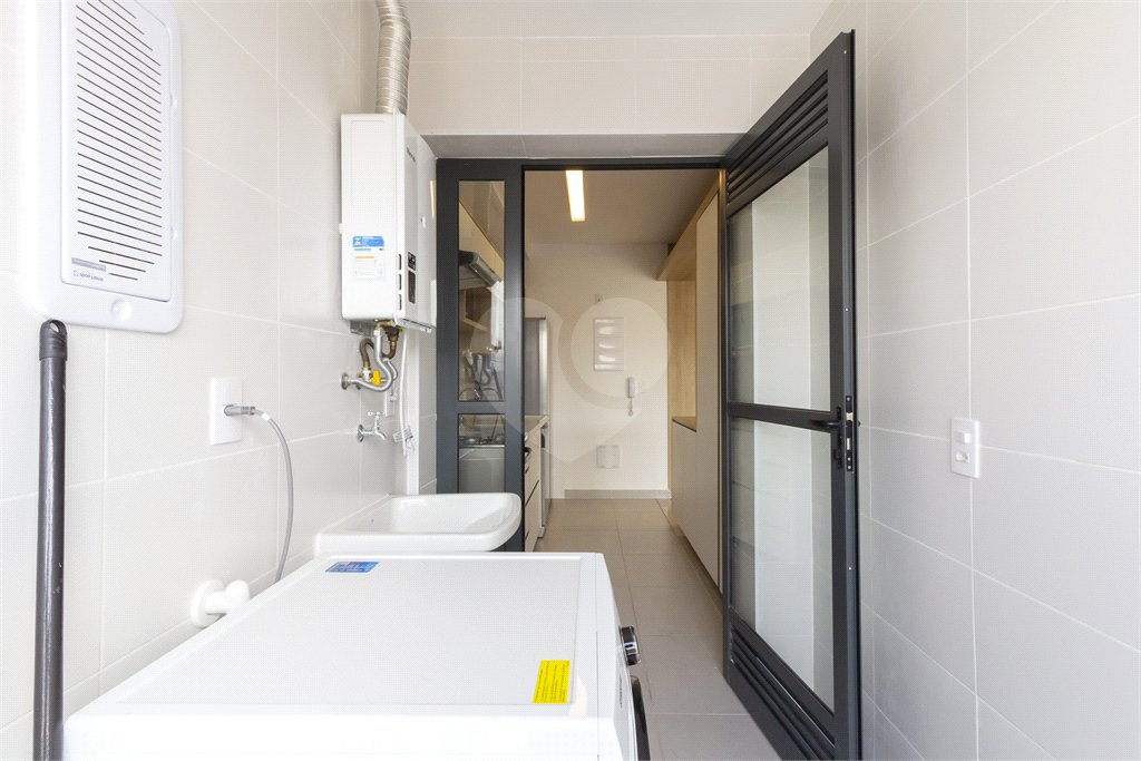 Apartamento à venda com 2 suítes em Pinheiros, São Paulo, SP
