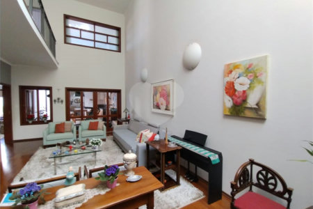 Casa à venda ou para alugar com 3 suítes em Jardim Itália, Itapetininga, SP