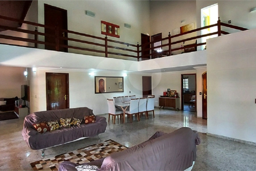 Casa à venda com 5 suítes em Canguera, São Roque, SP