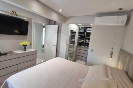Apartamento à venda com 3 suítes em Santa Teresinha, São Paulo, SP