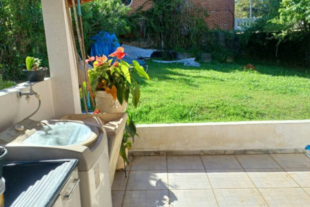 Casa à venda com 3 quartos, sendo 1 suíte, no condomínio Cafezal VI, Itupeva - SP