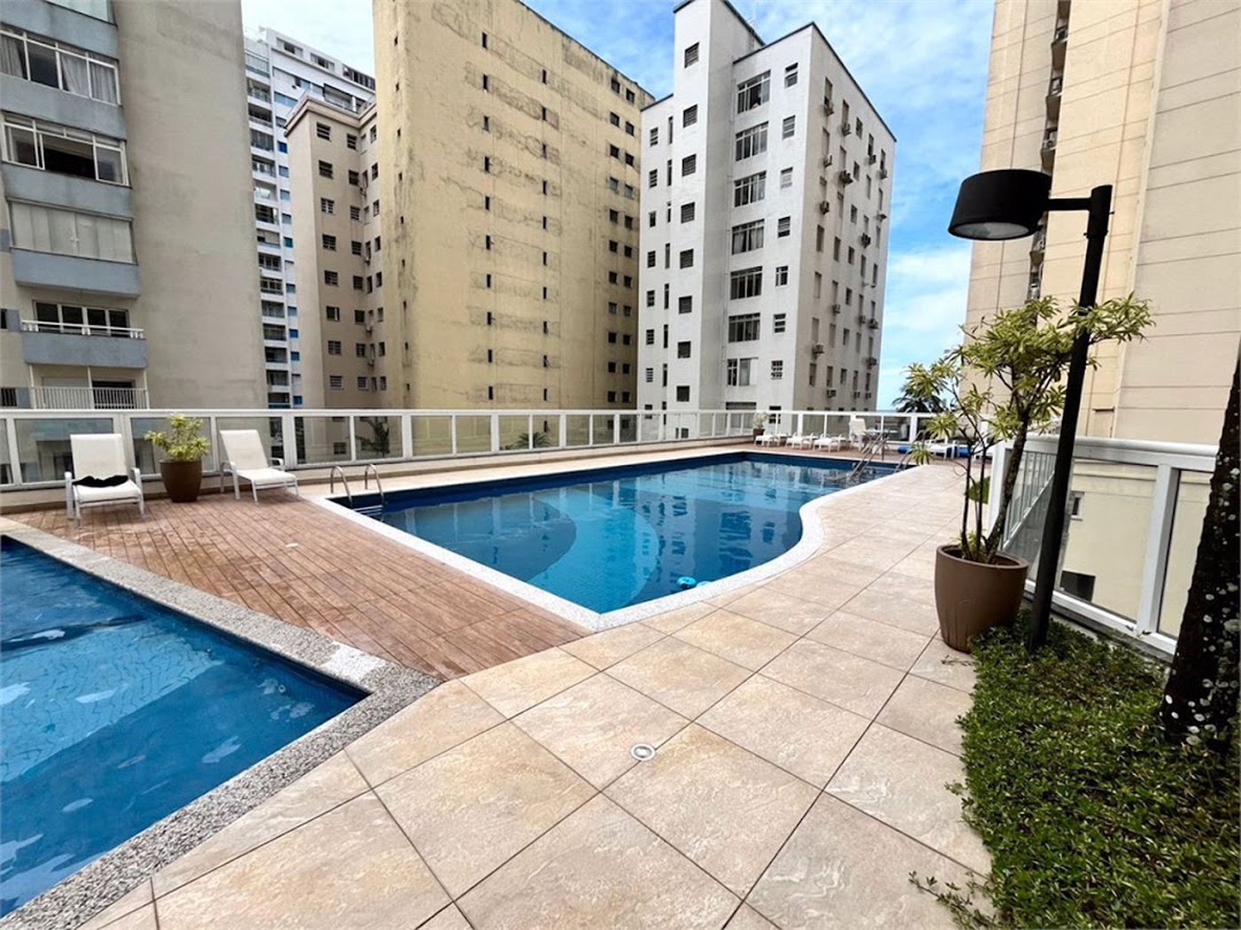 Apartamento à venda, 103 m² por R$ 1.300.000,00 - Centro - Guarujá/SP