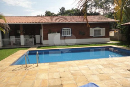 Casa à venda com 3 quartos no condomínio São Joaquim, Vinhedo - SP