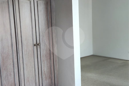 Duplex à venda com 3 suítes em Vila Suzana, São Paulo, SP