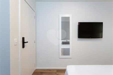 Apartamento à venda com 4 quartos, sendo 1 suíte, em Pinheiros, São Paulo, SP