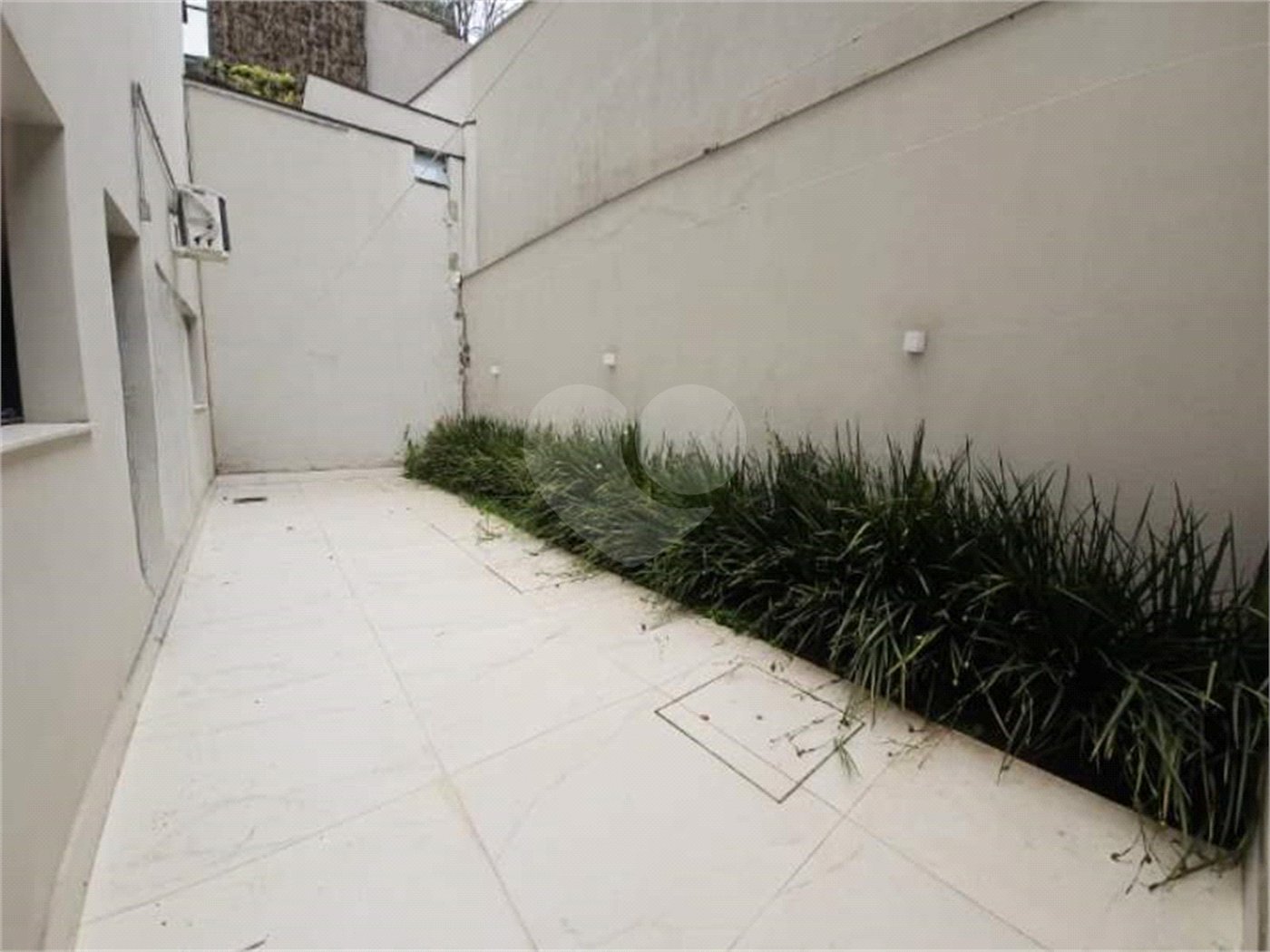 Casa à venda com 5 suítes no condomínio Tamboré II, Santana de Parnaíba - SP
