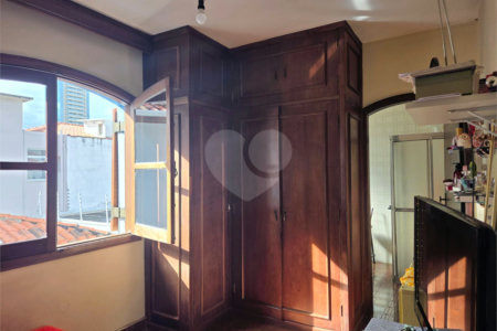 Casa à venda com 4 quartos, sendo 3 suítes,  em Brooklin, São Paulo, SP