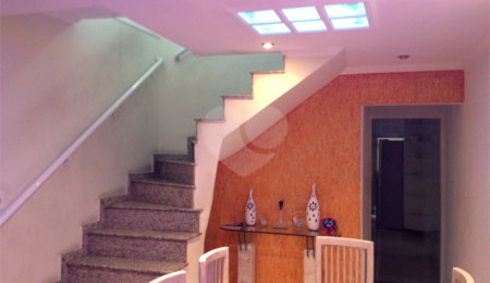 Sobrado à venda com 3 quartos, sendo 1 suíte,  em Jardim Santa Clara, Guarulhos, SP