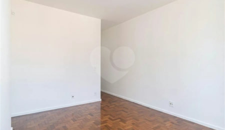 Apartamento à venda com 4 quartos, sendo 1 suíte,  em Pinheiros, São Paulo, SP