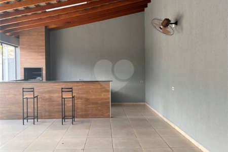 Casa à venda com 3 quartos em Ipê, Três Lagoas, MS