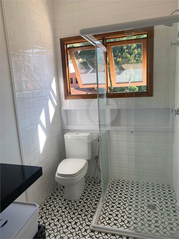 Sobrado à venda com 3 quartos, sendo 1 suíte, em Vila Irmãos Arnoni, São Paulo, SP