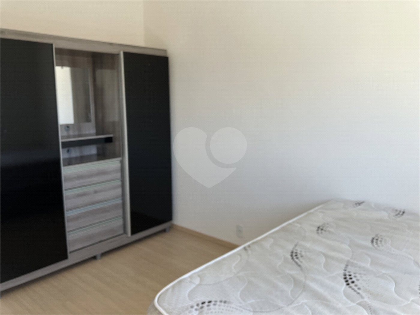 Apartamento à venda com 3 quartos em Jardim Santa Rosália, Sorocaba, SP