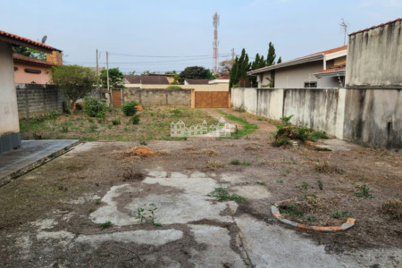 Terreno à venda em Loteamento Jardim Morumbi, Atibaia, SP