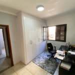 Sobrado à venda com 6 quartos, sendo 2 suítes,  em Vila Mazzei, São Paulo, SP