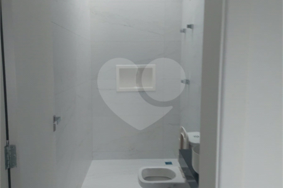 Casa à venda com 5 suítes no condomínio Residencial Santa Maria, Jandira - SP