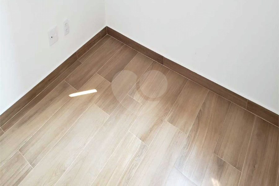 Sobrado à venda com 3 quartos, sendo 1 suíte, em Vila Romero, São Paulo, SP