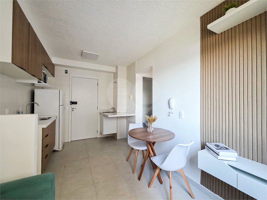Apartamento à venda com 2 quartos em Cambuci, São Paulo, SP
