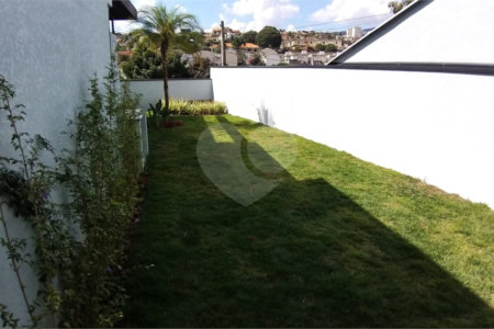 Casa à venda com 3 suítes em Jardim Paulista, Atibaia, SP