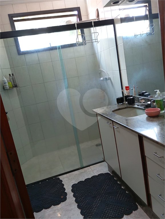 Apartamento à venda com 3 quartos, sendo 1 suíte, no Centro, Araraquara, SP