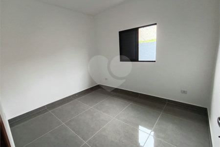 Casa à venda com 3 quartos, sendo 1 suíte, em Loteamento Parque Serras de Atibaia I, Atibaia, SP