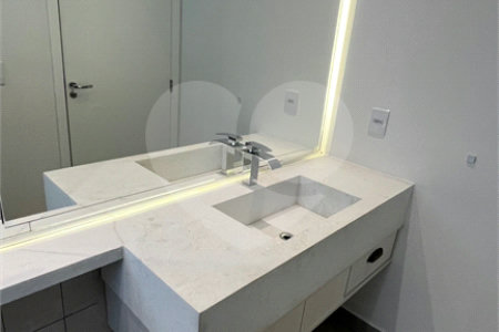 Casa Térrea à venda com 3 suítes em Nova Gardênia, Atibaia, SP