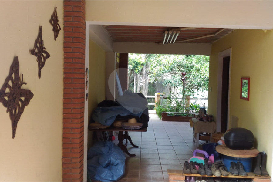 Casa à venda com 3 quartos, sendo 1 suíte,  em Jundiaizinho (terra Preta), Mairiporã, SP