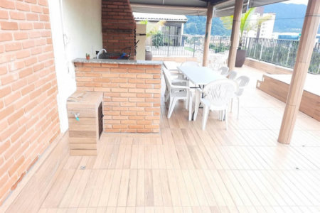 Apartamento com 3 dormitórios à venda, 202 m² por R$ 750.000,00 - Jardim Belmar - Guarujá/SP