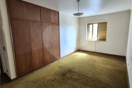 Casa à venda com 4 quartos, sendo 1 suíte, no Centro, Mogi das Cruzes, SP