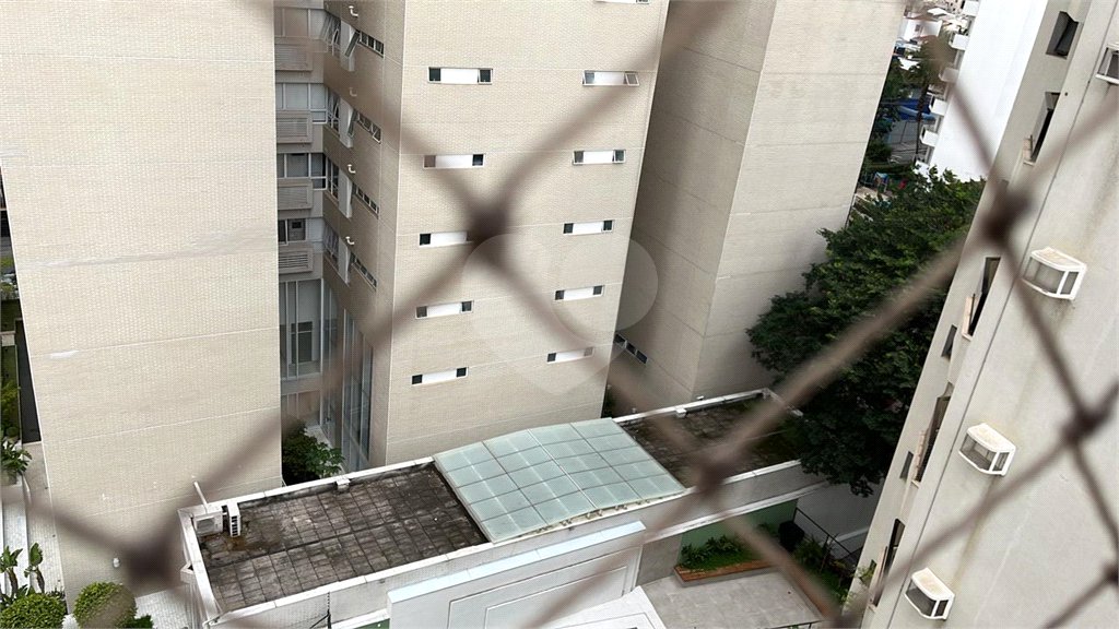 Apartamento à venda com 3 quartos, sendo 2 suítes, em Perdizes, São Paulo, SP