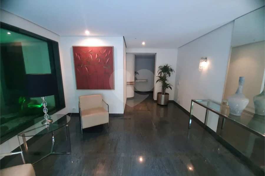 Apartamento à venda com 3 suítes em Tatuapé, São Paulo, SP