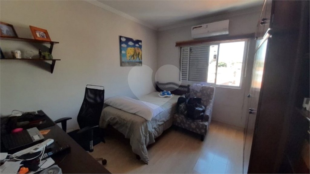 Sobrado à venda com 3 quartos, sendo 1 suíte, em Vila Guilherme, São Paulo, SP