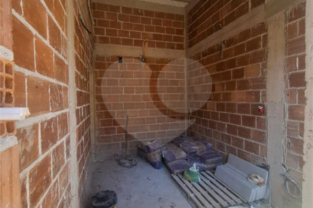 Casa à venda com 2 quartos, sendo 1 suíte,  no condomínio Campina Grande, Rio de Janeiro - RJ