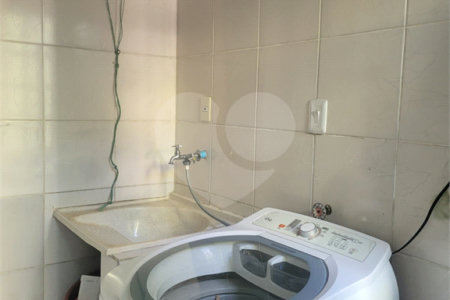 Casa de Vila à venda com 1 suíte em Vila Áurea, Poá, SP