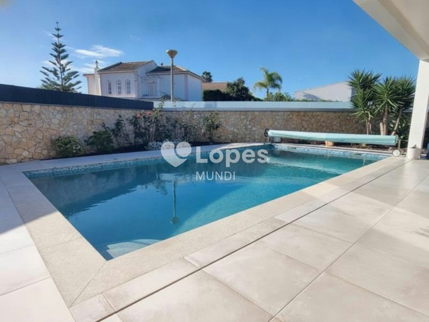 Casa com 3 quartos à venda em Mexilhoeira Grande, Portimão, Portugal – Piscina