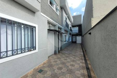 Casa à venda com 3 quartos, sendo 1 suíte,  no condomínio Maximus I, São Paulo - SP