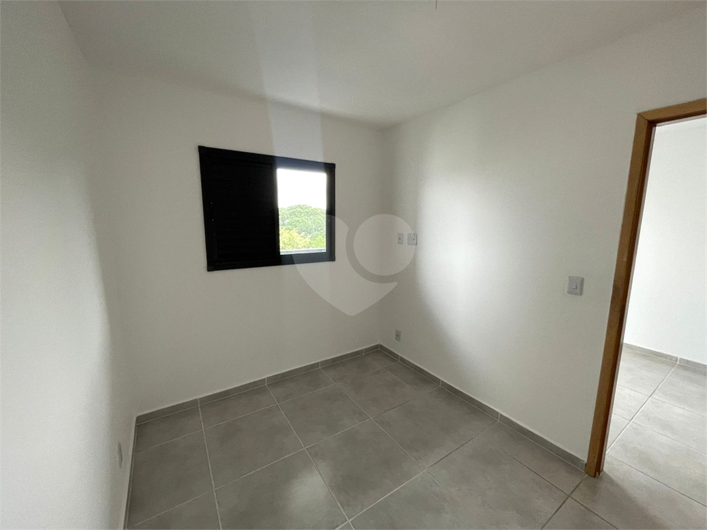 Apartamento à venda com 2 quartos em Vila Guilhermina, São Paulo, SP