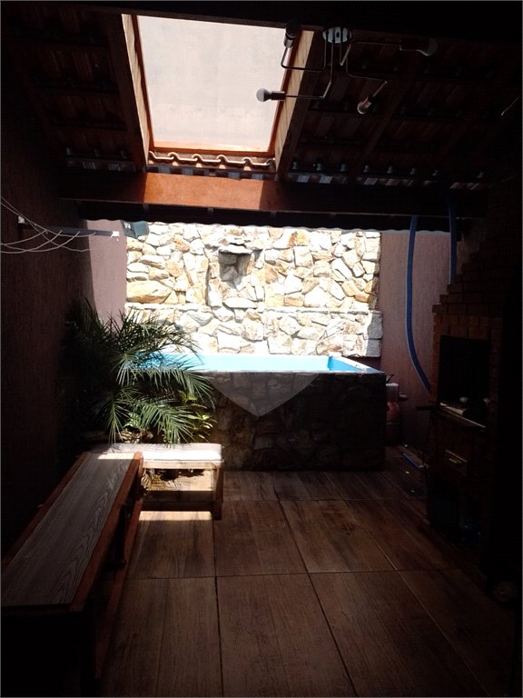 Casa à venda com 3 quartos, sendo 1 suíte,  em Jardim Coqueiro, Itaquaquecetuba, SP