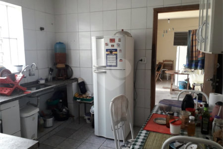Casa à venda com 3 quartos, sendo 1 suíte,  no condomínio Residencial Cidade Monções, São Paulo - SP